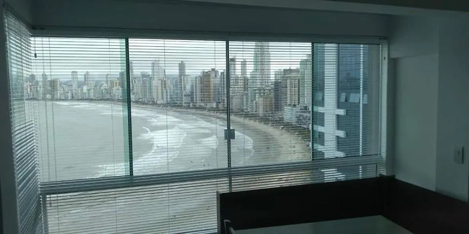 Апартаменты Apto Frente Ao Mar Балнеариу-Камбориу